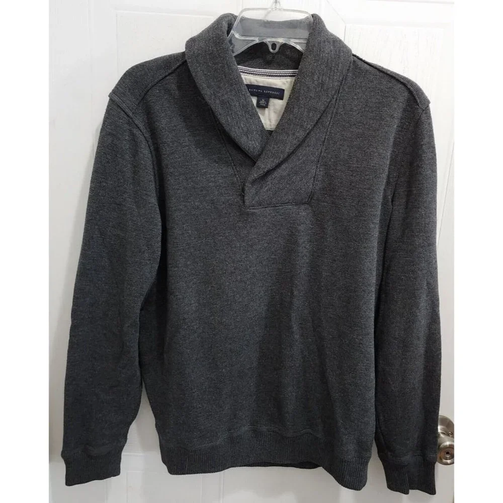 Banana Republic Gray Long Sleeve Snap Shawl Cowl Neck Sweater Men's‎ Size Medium
